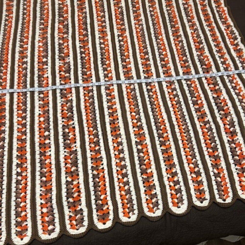 Handmade Vintage Brown/Cream/Orange scallop throw
